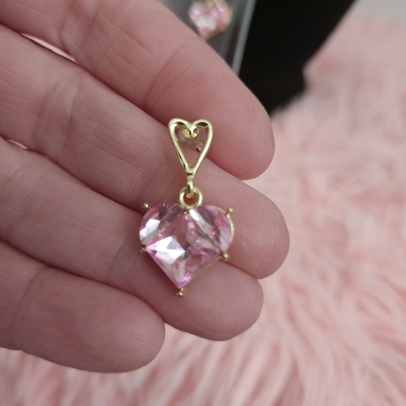NWoT! Pink Heart Pendant Necklace and Earrings Set (P1) - Picture 3 of 6